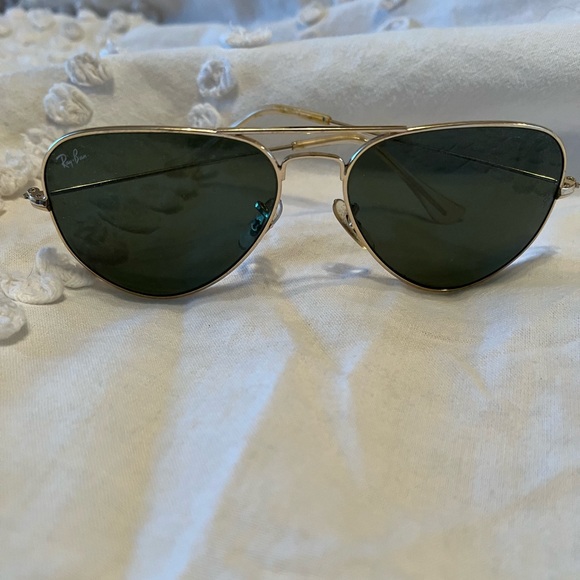 Raybans - Picture 4 of 5
